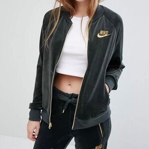 NIKE Women’s Green Velvet Track Jacket